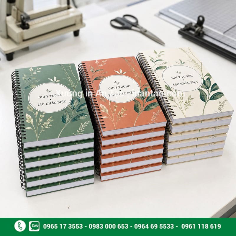 In sổ tay số lượng ít với bìa lò xo thiết kế nhiều màu